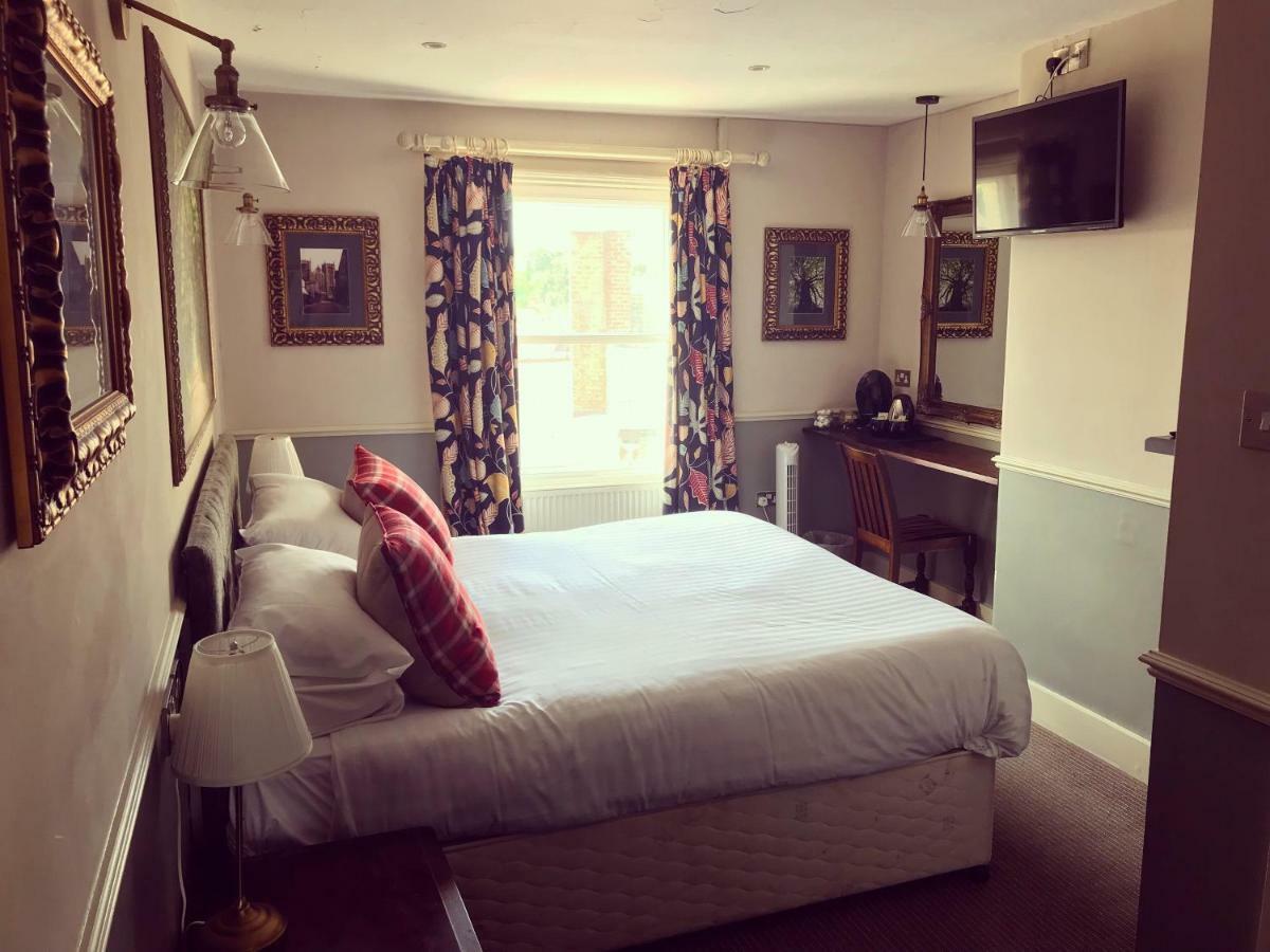 The Royal Oak Ripon Bed & Breakfast Exterior photo